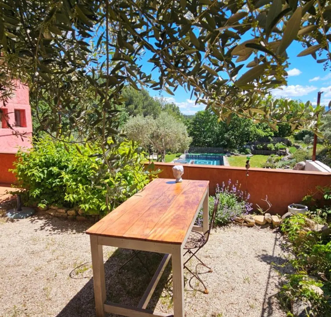 La Medievale Du Luberon Roussillon  Bed & Breakfast