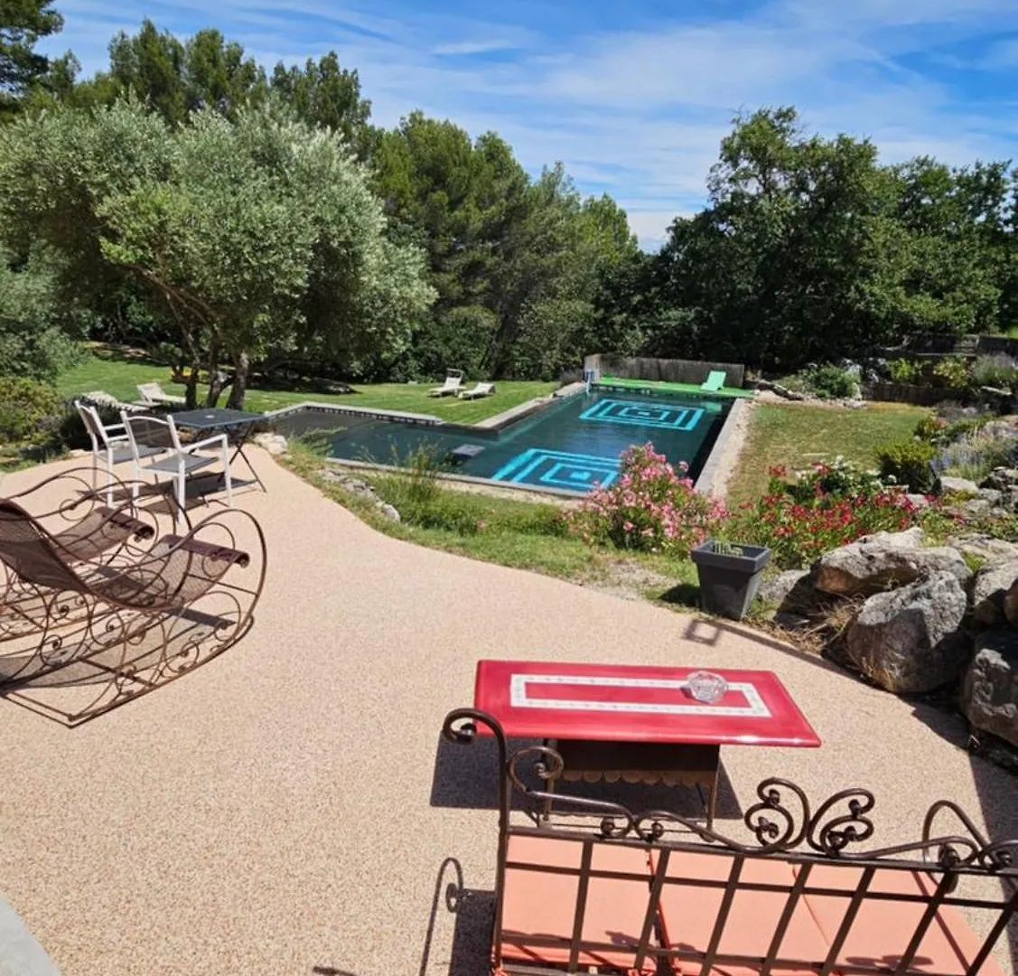 La Medievale Du Luberon Roussillon  Bed & Breakfast